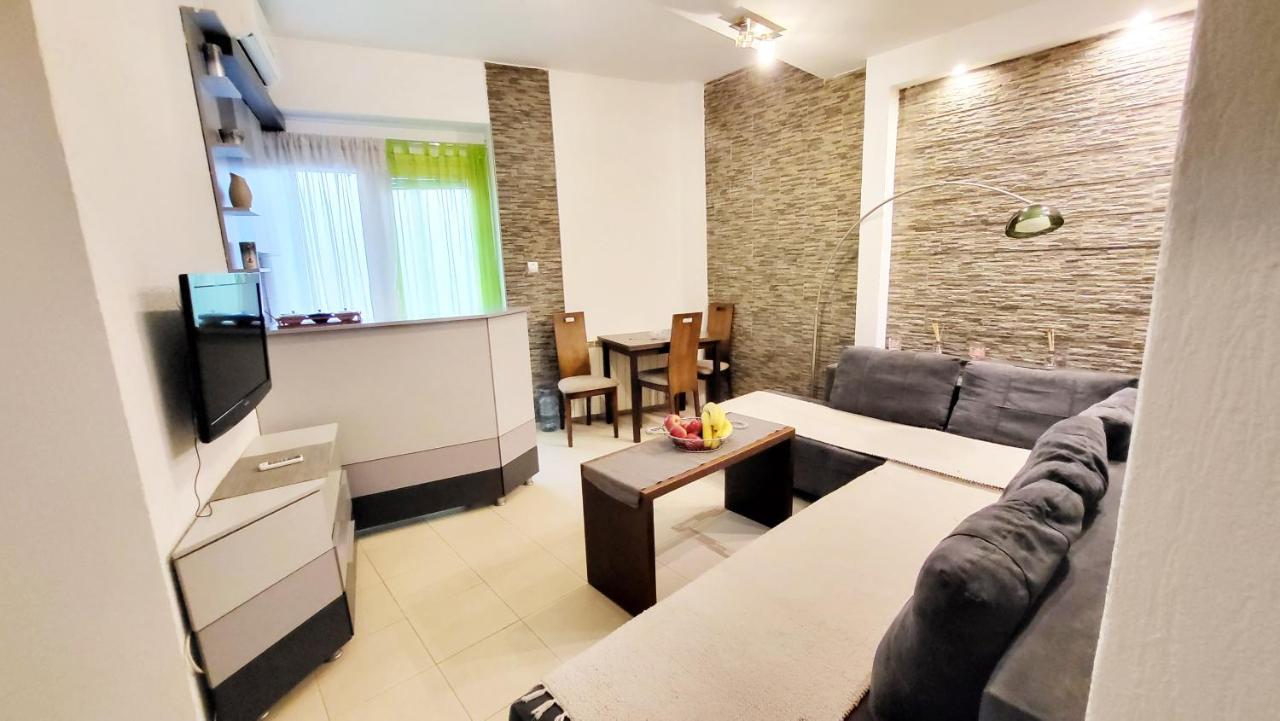 Apartament Skopje Center Zewnętrze zdjęcie